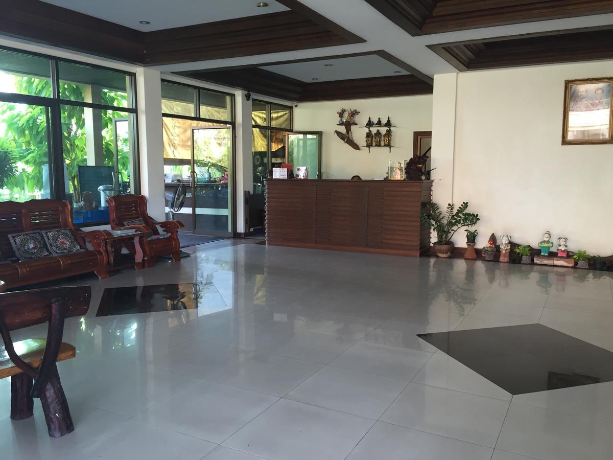 Huaymuang Apartment Ubon Ratchathani Esterno foto