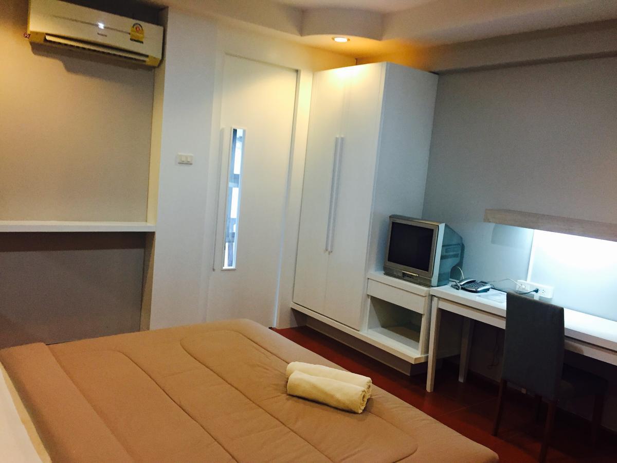 Huaymuang Apartment Ubon Ratchathani Esterno foto